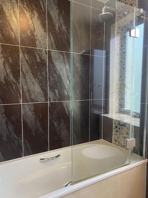 דירות Luxury Apart London Bridge מראה חיצוני תמונה